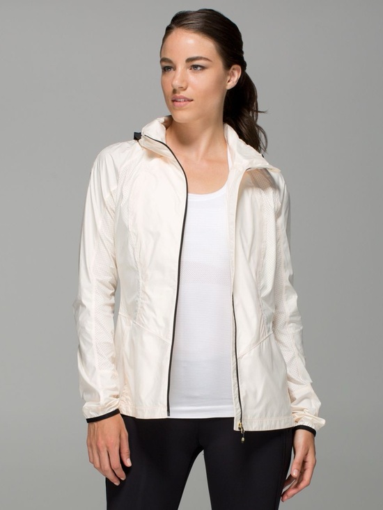 lululemon athletica Jackets & Blazers - Lululemon Back Pack It Jacket Size 6 White Packable Running Windbreaker
